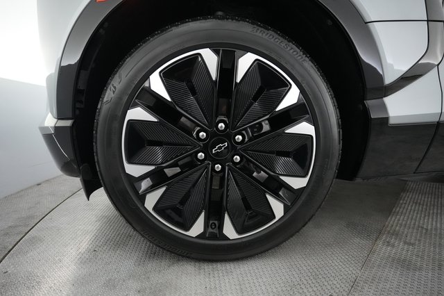 2024 Chevrolet Blazer EV — photo 15 of 26