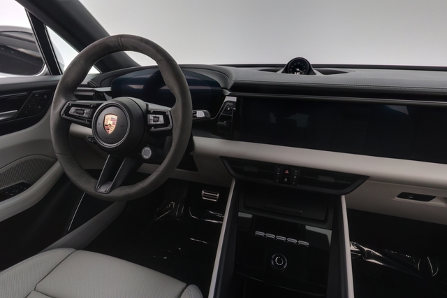 2024 Porsche Macan Electric