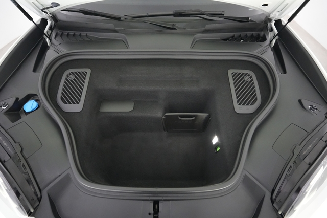 2024 Porsche Macan Electric