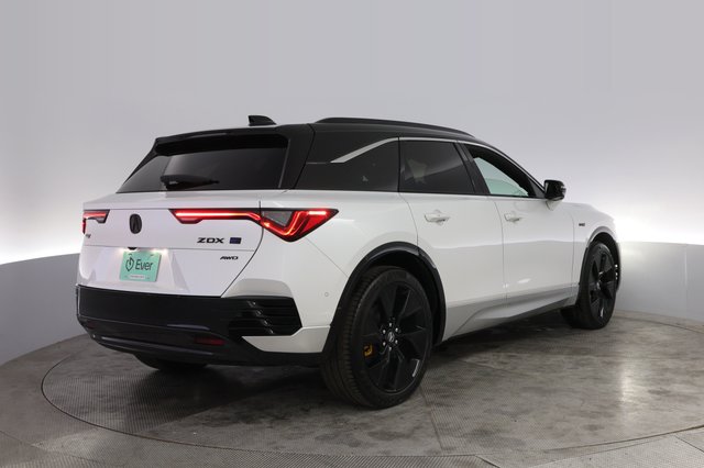 2024 Acura ZDX — photo 2 of 21