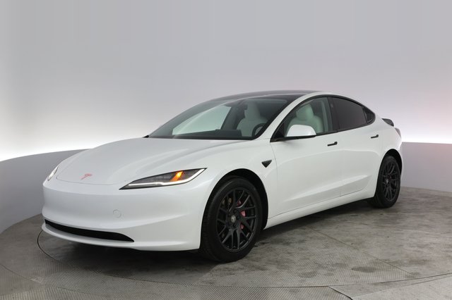 2025 Tesla Model 3 — VIN 5YJ3E1EA0SF015673