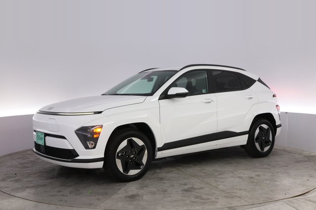2025 Hyundai Kona Electric — photo 14 of 28