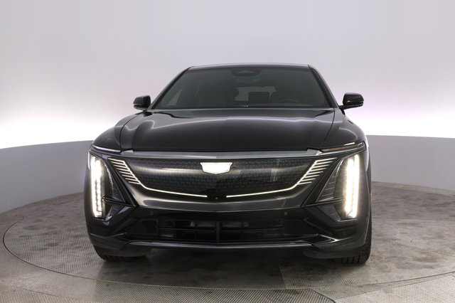 2024 Cadillac Lyriq — photo 9 of 23