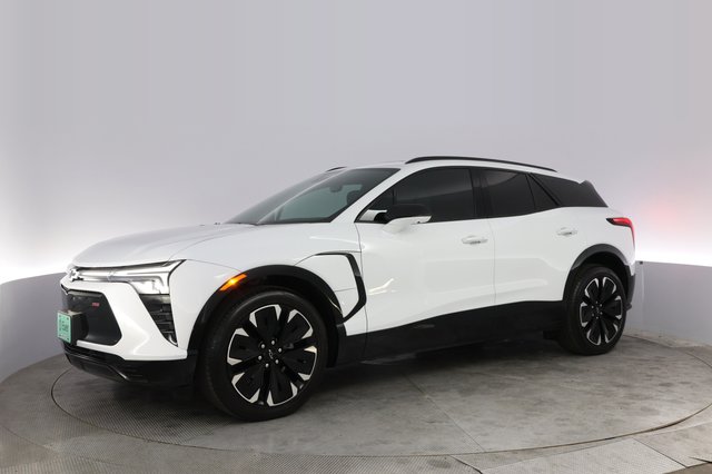 2024 Chevrolet Blazer EV — photo 14 of 23
