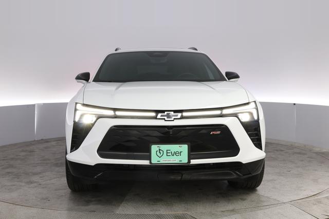 2024 Chevrolet Blazer EV — photo 9 of 23
