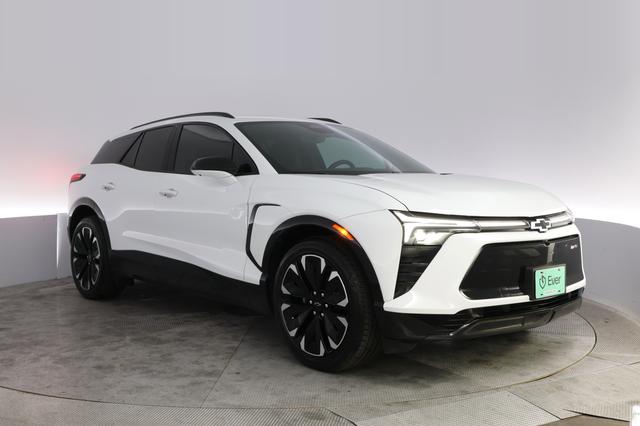 2024 Chevrolet Blazer EV — photo 10 of 23