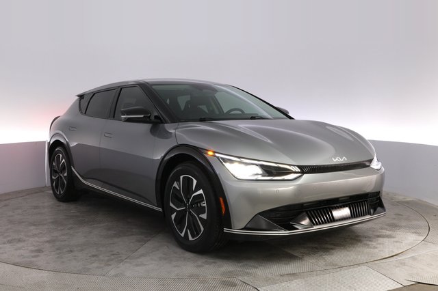 2024 Kia EV6 — photo 10 of 24