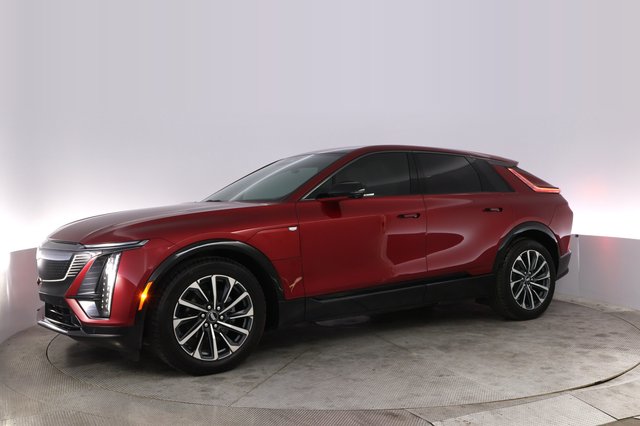 2024 Cadillac Lyriq — photo 14 of 21