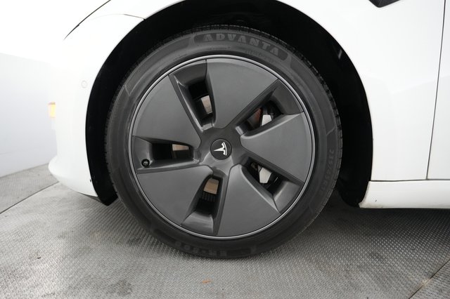 2021 Tesla Model 3 — photo 14 of 24