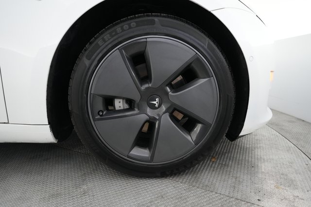 2021 Tesla Model 3 — photo 15 of 24