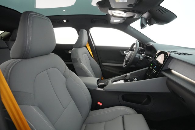 2021 Polestar 2 — photo 19 of 26