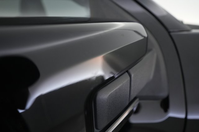 2023 Ford F-150 Lightning — photo 20 of 22