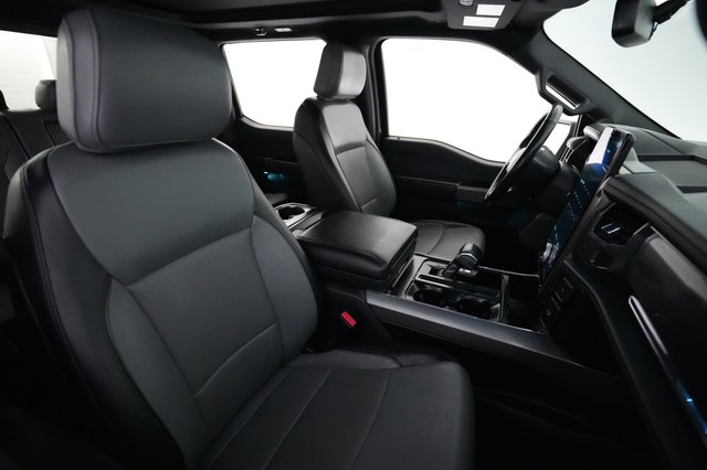 2023 Ford F-150 Lightning — photo 11 of 22
