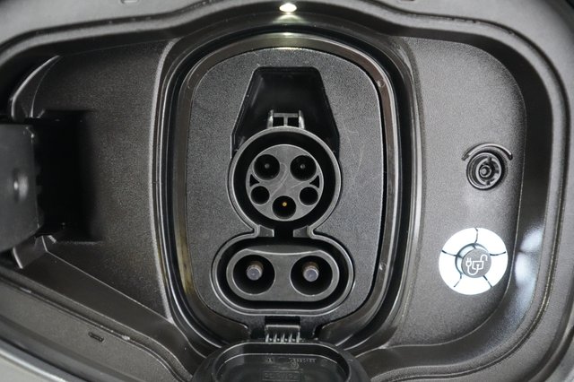 2023 Ford Mustang Mach-E — photo 8 of 21