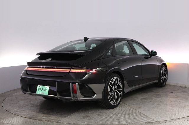 2023 Hyundai IONIQ 6