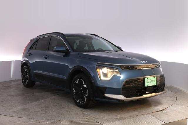 2023 Kia Niro EV — photo 10 of 23