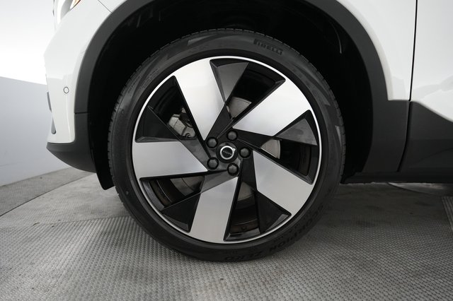 2023 Volvo C40 Recharge — photo 15 of 24