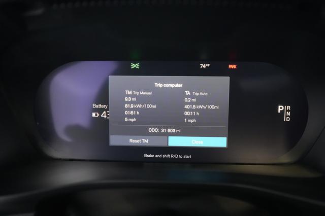 2023 Volvo C40 Recharge — photo 5 of 24