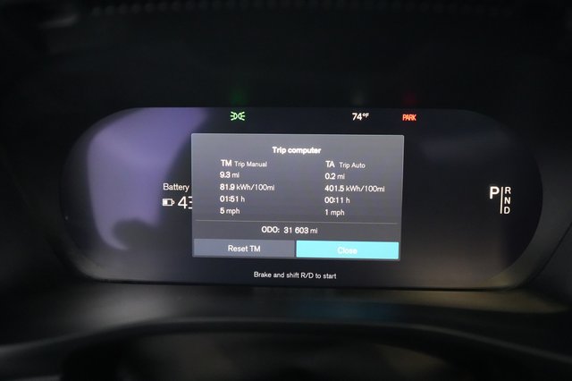 2023 Volvo C40 Recharge — photo 5 of 24