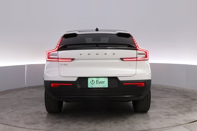2023 Volvo C40 Recharge — photo 12 of 24