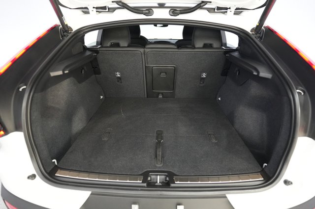 2023 Volvo C40 Recharge — photo 6 of 24