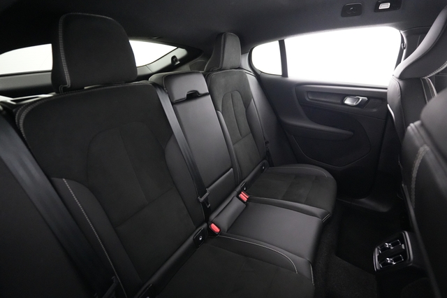 2023 Volvo C40 Recharge