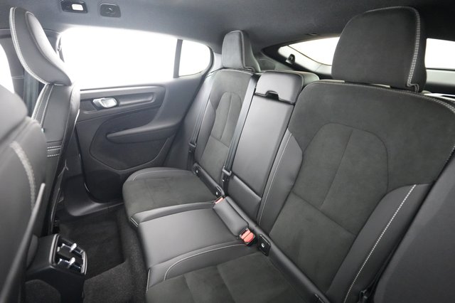 2023 Volvo C40 Recharge — photo 19 of 24