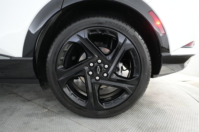 2024 Chevrolet Equinox EV — photo 7 of 23