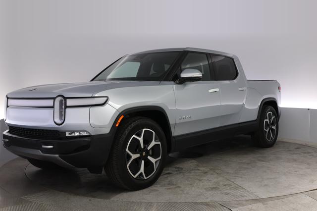 2024 Rivian R1T — VIN 7FCTGBAA0RN032498