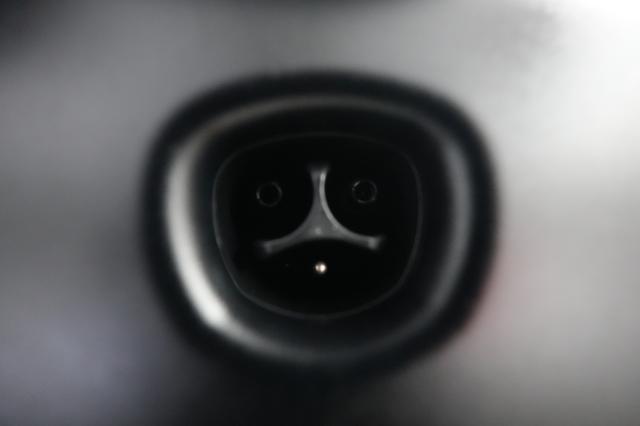 2024 Tesla Model Y — photo 8 of 34