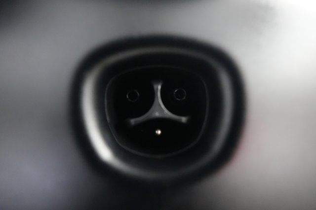 2024 Tesla Model Y — photo 8 of 34