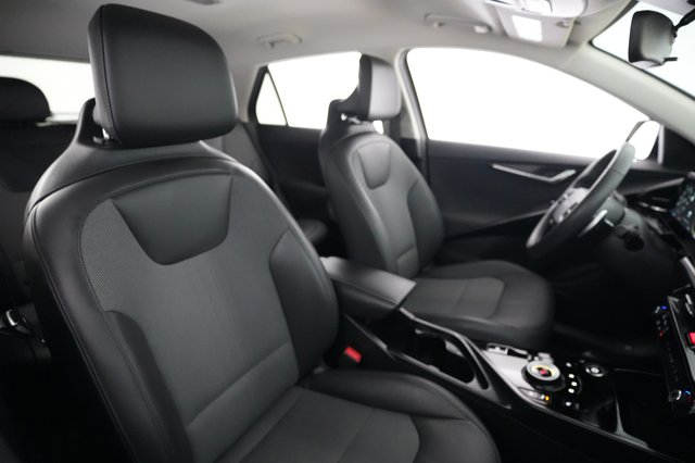 2024 Kia Niro EV — photo 18 of 21