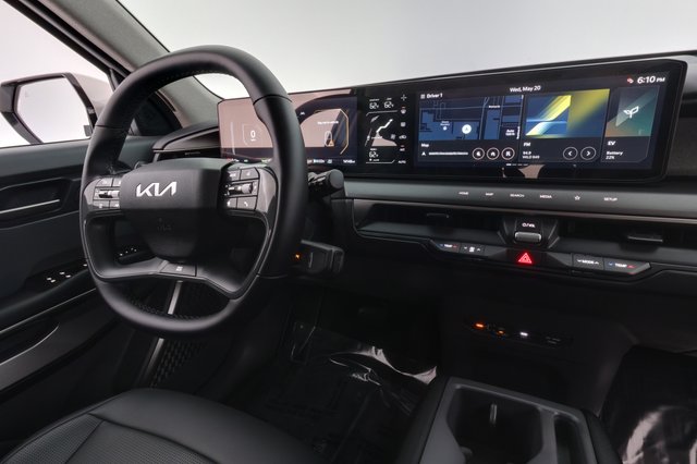 2026 Kia EV9 — photo 22 of 26