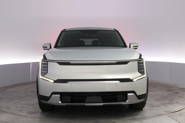 2026 Kia EV9 — photo 9 of 26