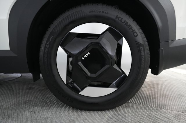 2026 Kia EV9 — photo 7 of 26