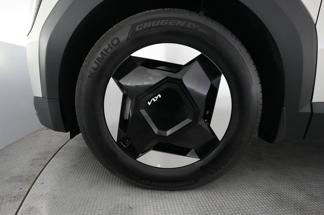 2026 Kia EV9 — photo 15 of 26