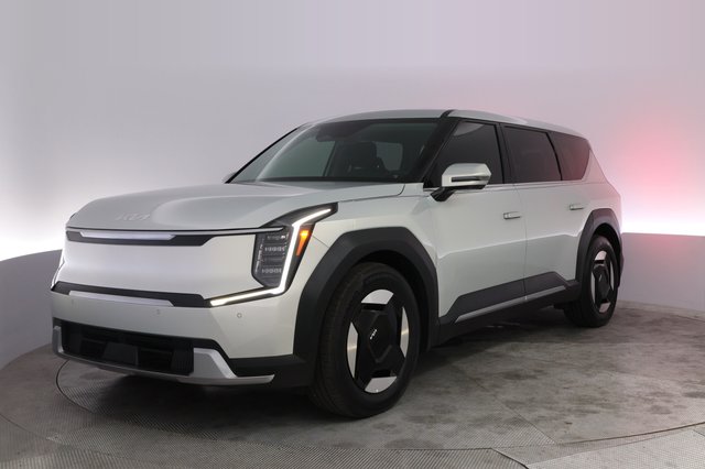 2026 Kia EV9 — VIN 5XYAB5S1XTG004654