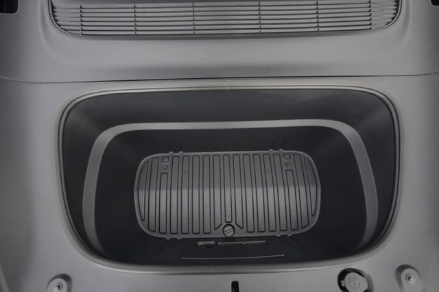 2026 Tesla Model Y — photo 21 of 23