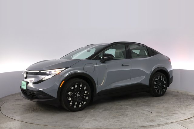 2026 Nissan LEAF — photo 14 of 23