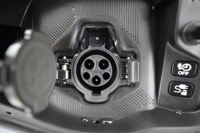 2026 Nissan LEAF — photo 22 of 23