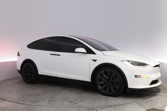 2023 Tesla Model X — photo 11 of 28