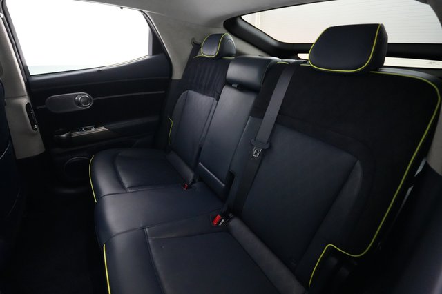 2023 Genesis GV60 — photo 19 of 22