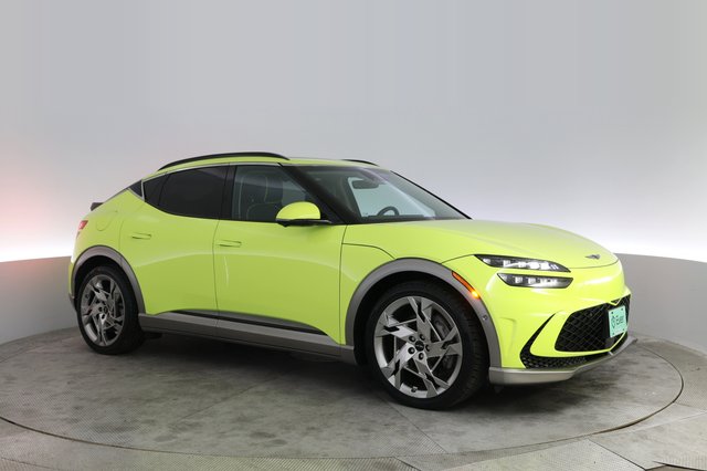 2023 Genesis GV60 — photo 11 of 22