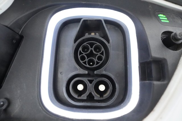 2021 Hyundai Kona — photo 23 of 30