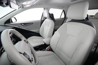 2023 Kia Niro EV — photo 3 of 25