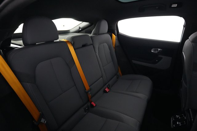 2023 Polestar 2 — photo 4 of 26