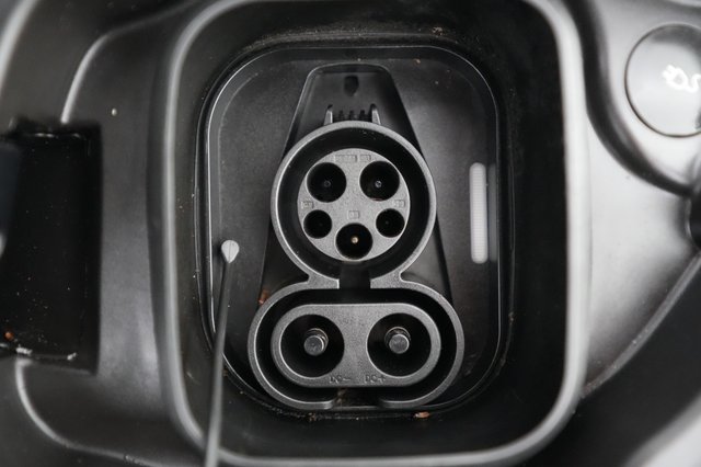 2023 Polestar 2 — photo 8 of 22