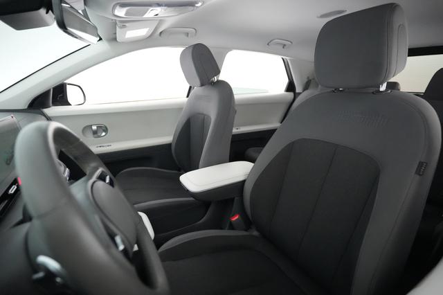 2024 Hyundai IONIQ 5 — photo 3 of 23