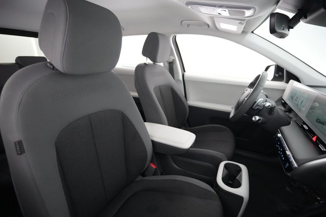 2024 Hyundai IONIQ 5 — photo 18 of 23