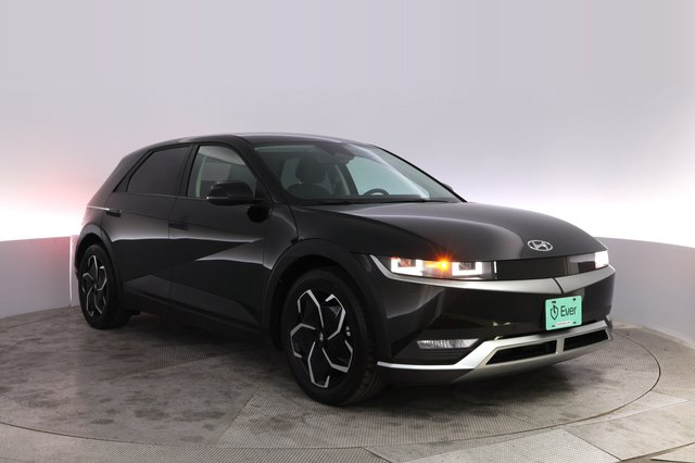 2024 Hyundai IONIQ 5 — photo 10 of 23